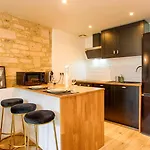 La Casa Elisa Family Town House מלון *