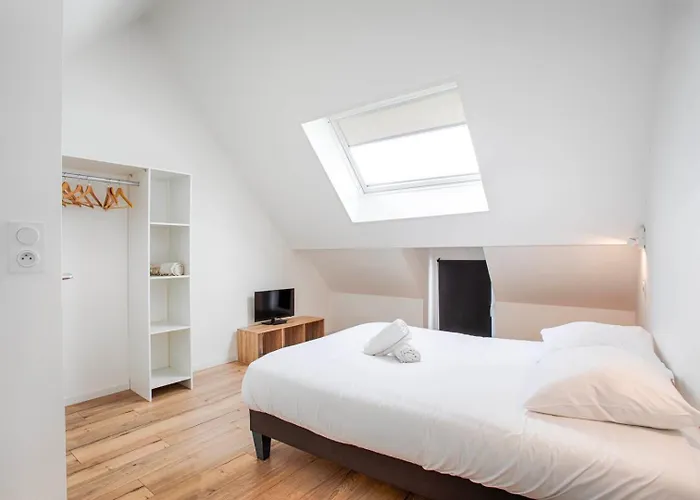 La Casa Elisa Family Town House *