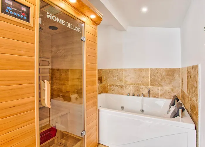 La Casa Elisa Family Town House Hotel Caen